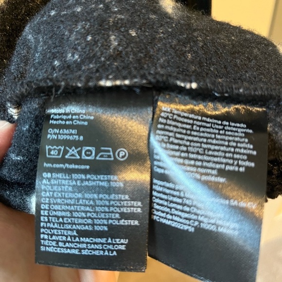 H&M Casual Zippered Jacket XL - Picture 4 of 6